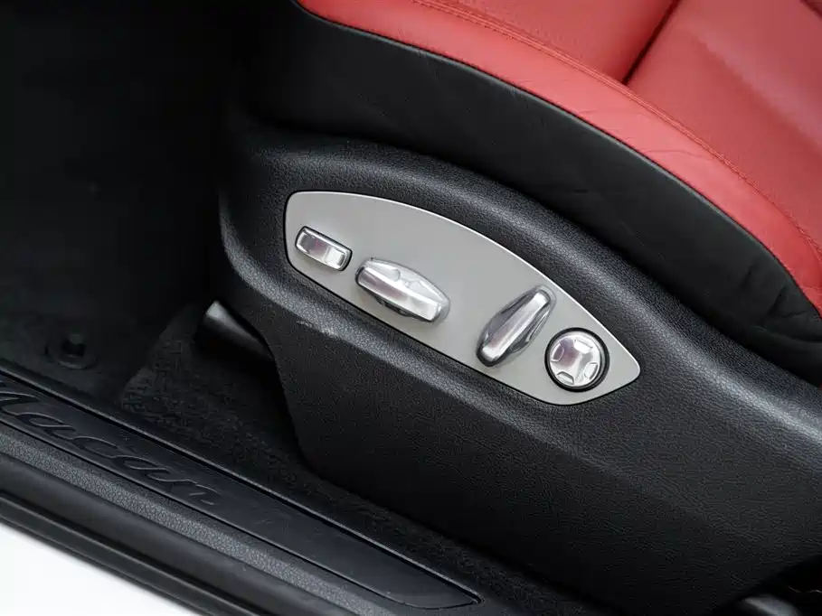 Macan 2021 Macan 2.0T купить на сайте DeffCars