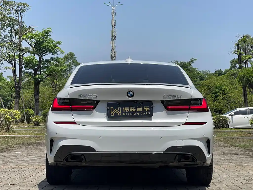 BMW 3 Series 2022 325Li M Sports Night Package купить на сайте DeffCars