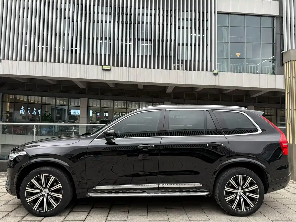 Volvo XC90 2022 B6 Zhiyi Luxury Edition 7 seats купить на сайте DeffCars