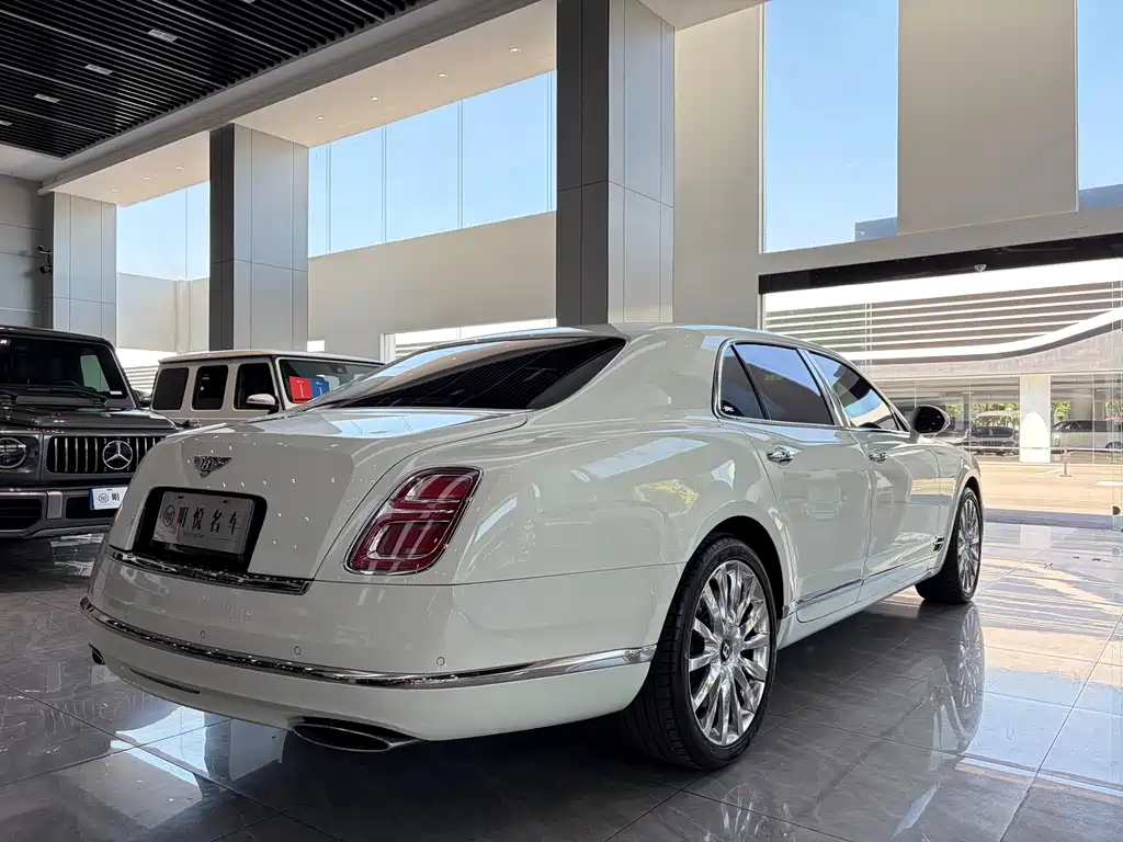 Mulsanne 2017 6.8T Long Wheelbase Edition купить на сайте DeffCars