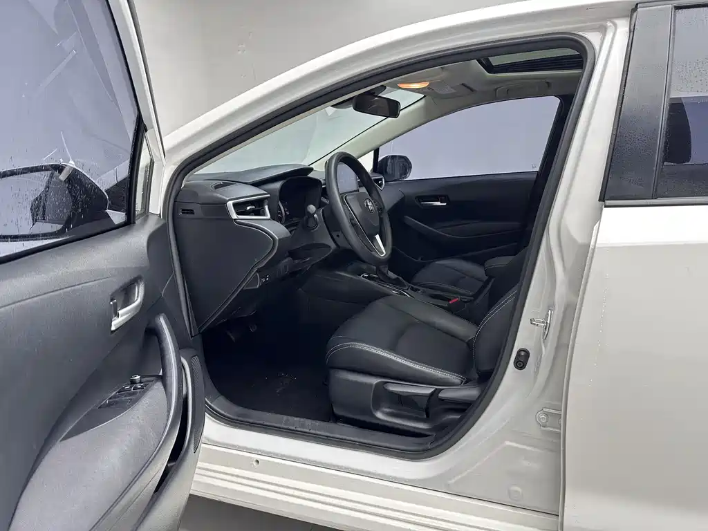 Corolla 2021 1.2T S-CVT Elite PLUS Edition купить на сайте DeffCars