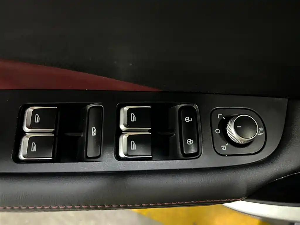 Binyue 2021 1.4T DCT Diamond Edition купить на сайте DeffCars