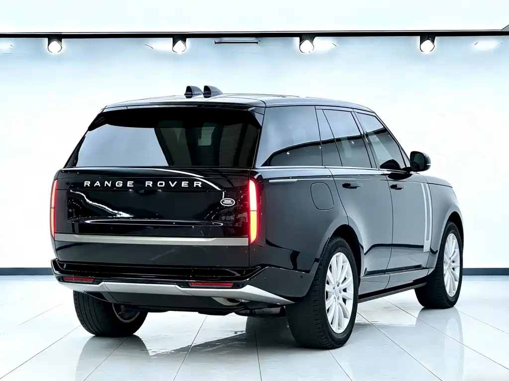 Range Rover 2024 3.0 L6 360PS Grand Edition купить на сайте DeffCars
