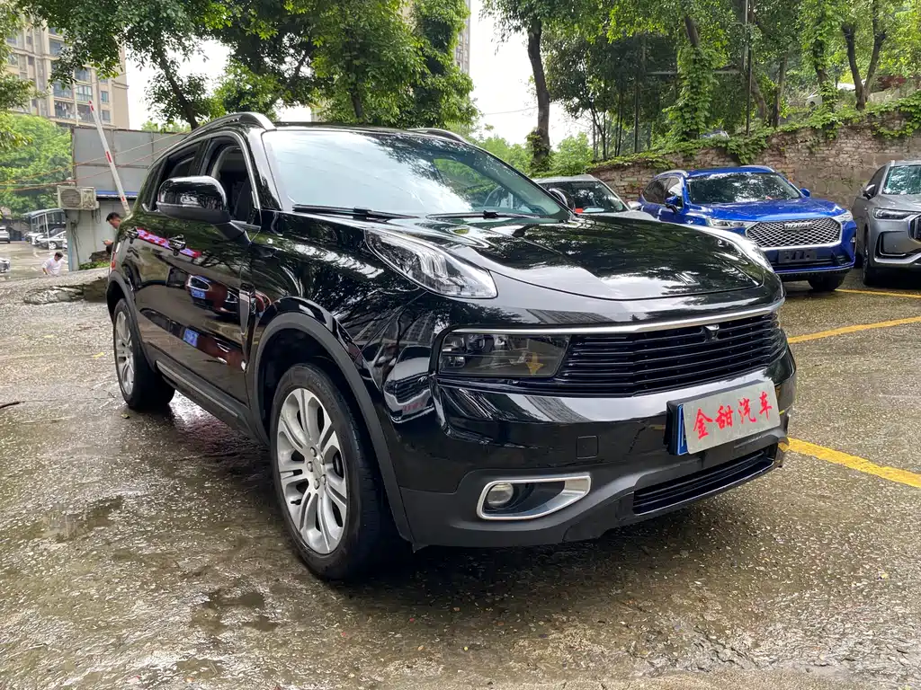 Lynk & Co 01 2019 2.0T 2WD Yao Pro Edition National V купить на сайте DeffCars