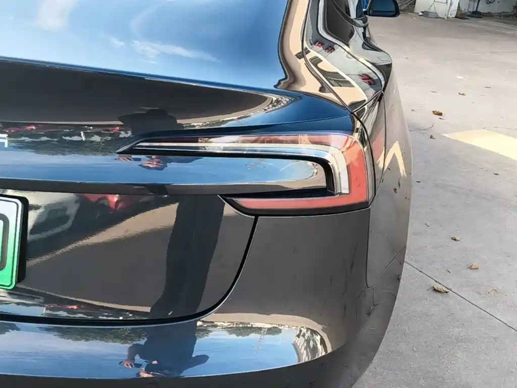 Model 3 2023 long-range all-wheel drive version купить на сайте DeffCars
