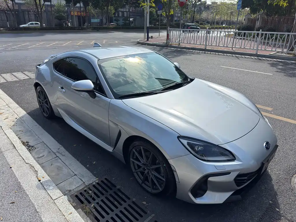 Subaru BRZ 2022 2.4L manual version купить на сайте DeffCars