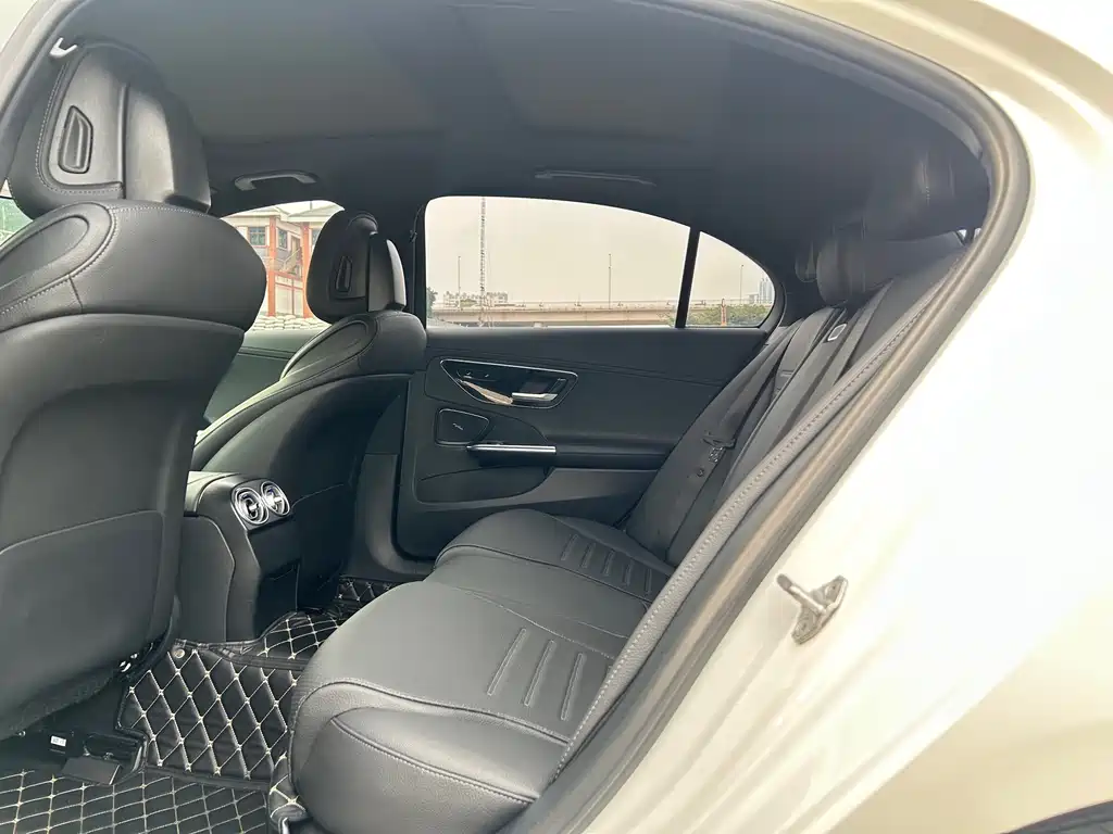 Mercedes-Benz C-Class 2023 C 260 L Sports Edition купить на сайте DeffCars