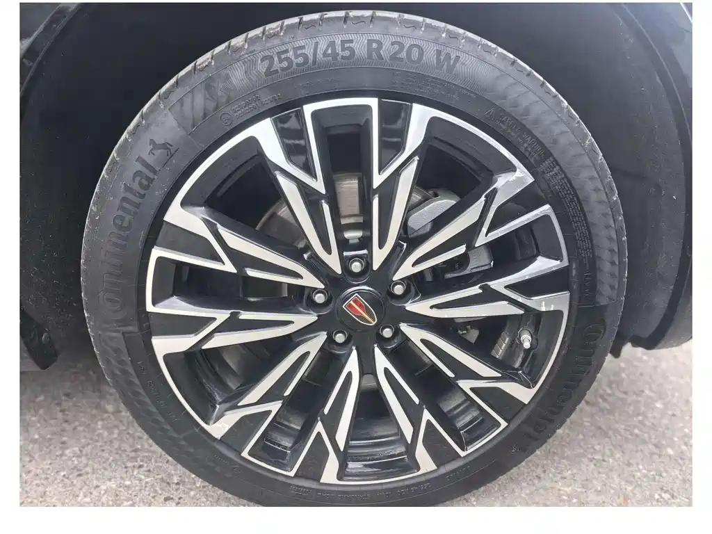 Hongqi HS5 2023 2.0T four-wheel drive Qixiang Pro version купить на сайте DeffCars