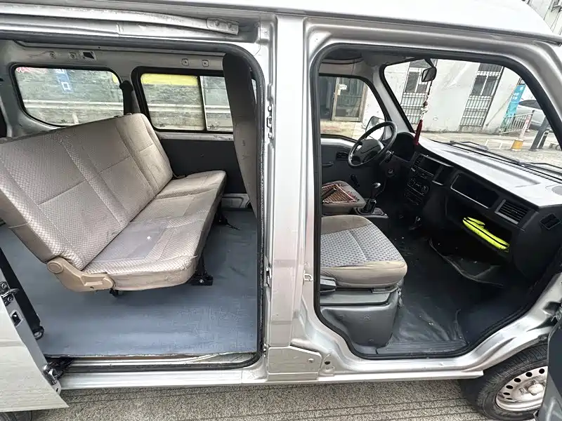 Wuling Zhiguang 2019 1.2L S Practical Model купить на сайте DeffCars
