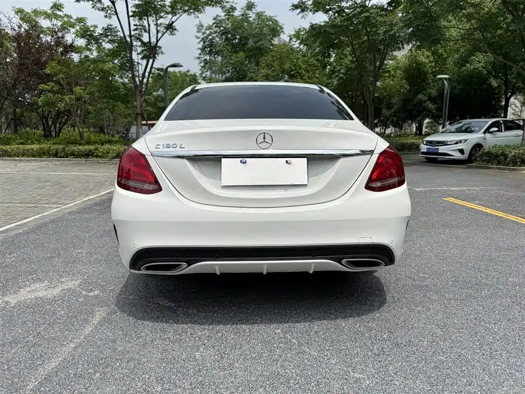 Mercedes-Benz C-Class 2018 C 180 L Fashionable Sports Edition купить на сайте DeffCars