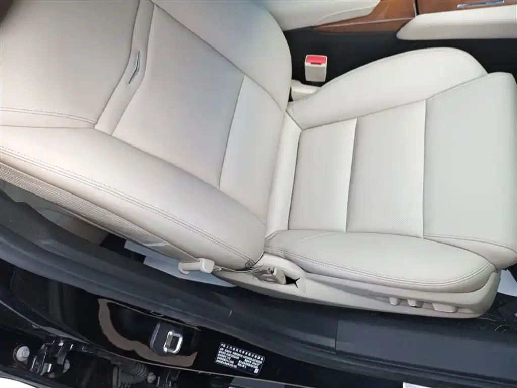 Cadillac XTS 2018 28T Elite купить на сайте DeffCars
