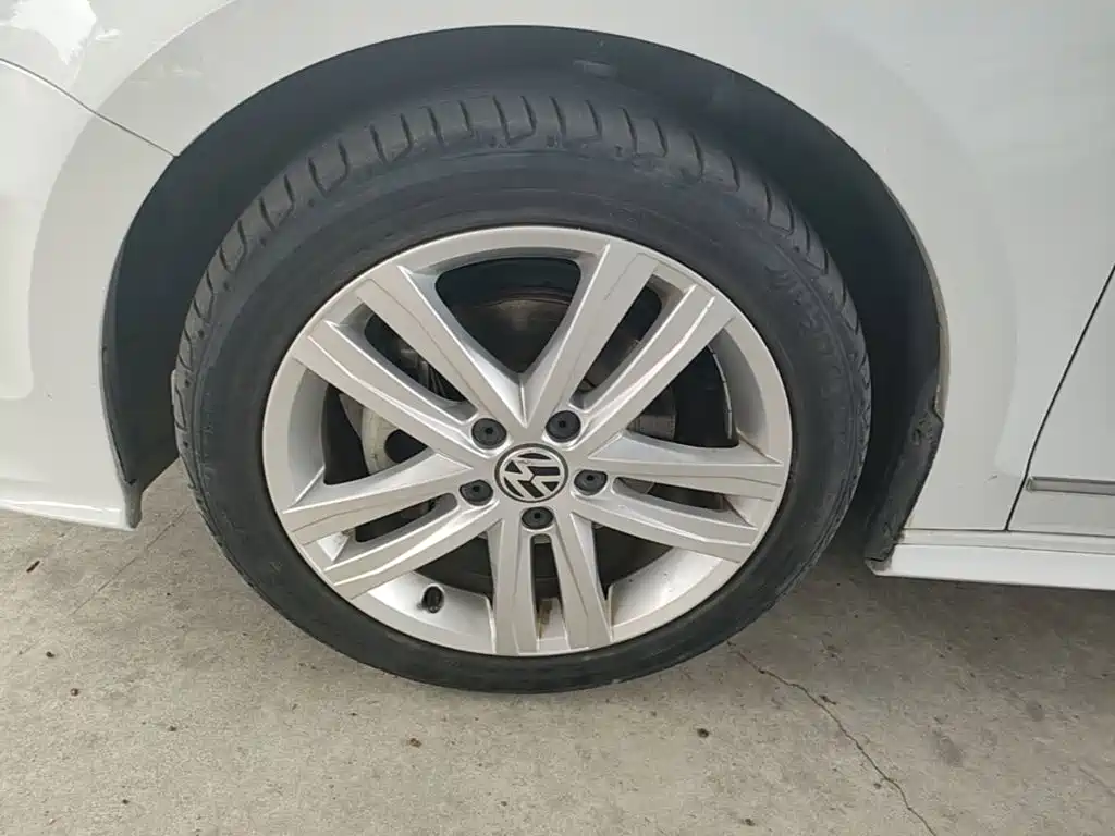 Sagitar 2018 280TSI DSG Dynamic Edition купить на сайте DeffCars
