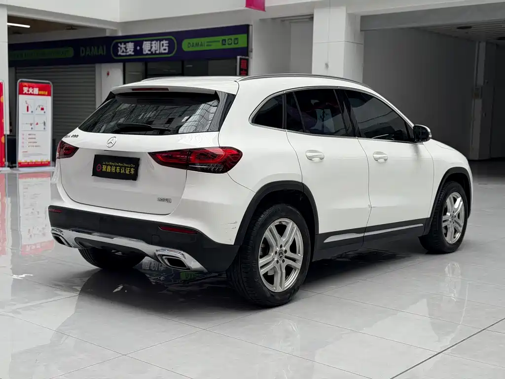 Mercedes-Benz GLA 2022 GLA 200 купить на сайте DeffCars