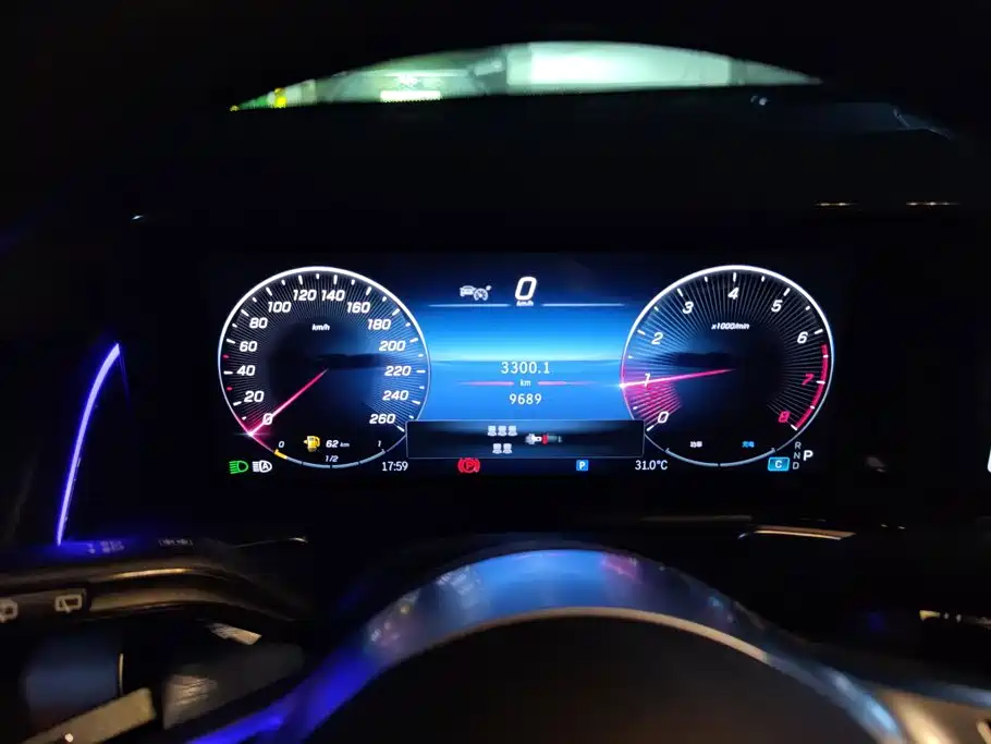 Mercedes-Benz GLB 2025 GLB 220 Fashion Model купить на сайте DeffCars