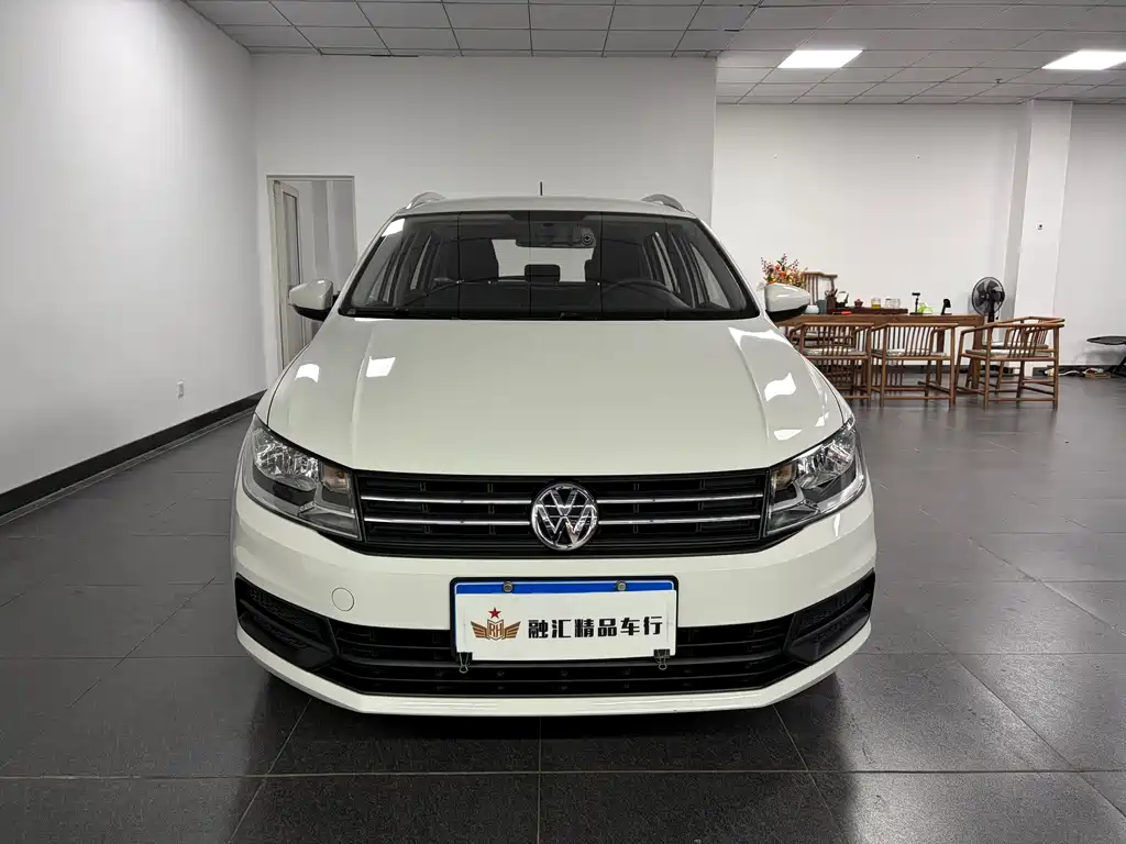 Santana 2017 Haona 1.6L automatic fashion version купить на сайте DeffCars