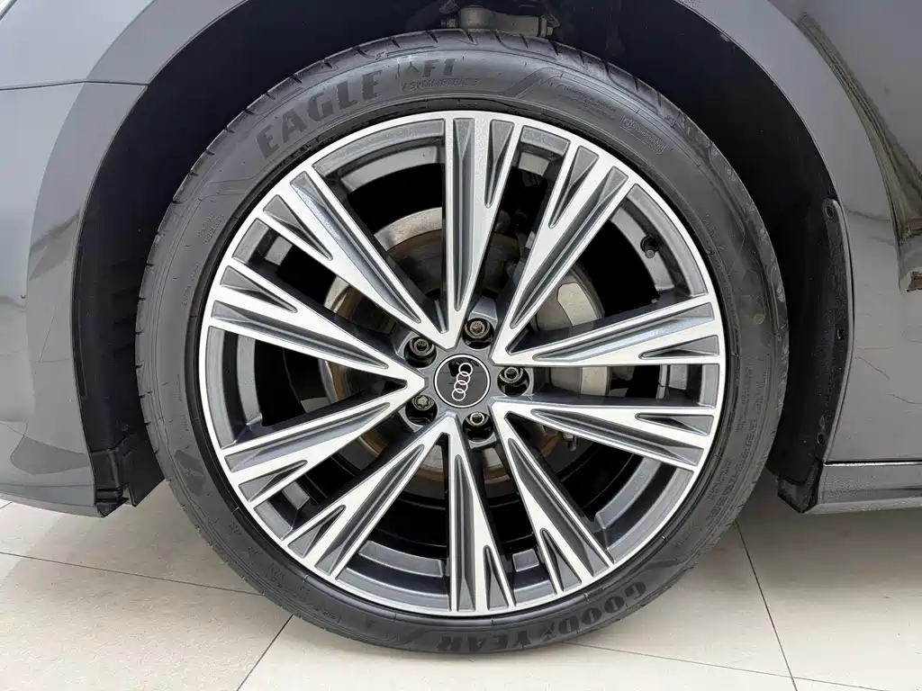 Audi A6L 2024 40 TFSI luxury and dynamic model купить на сайте DeffCars