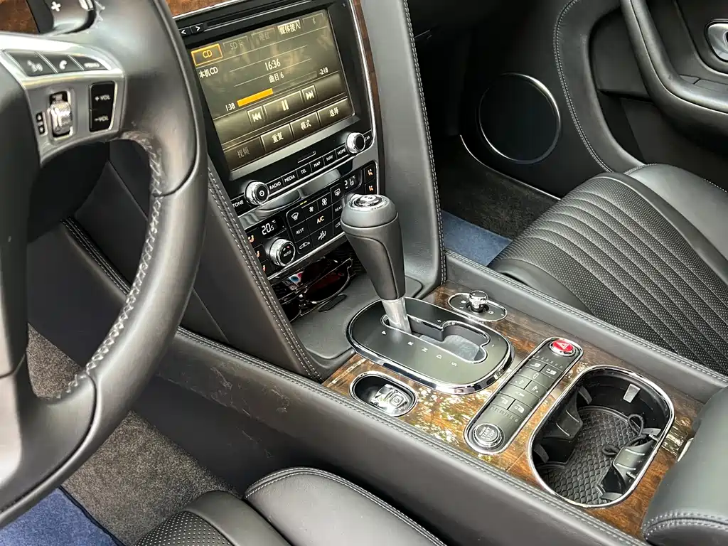 Continental 2017 4.0T GT V8 Standard Edition купить на сайте DeffCars