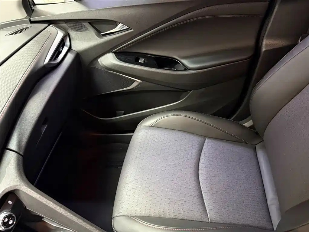 Volando 2020 light hybrid Redline 530T automatic indulgence version (5+2 models) купить на сайте DeffCars