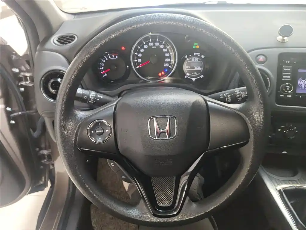 Honda XR-V 2017 1.5L LXi Manual Classic Edition купить на сайте DeffCars