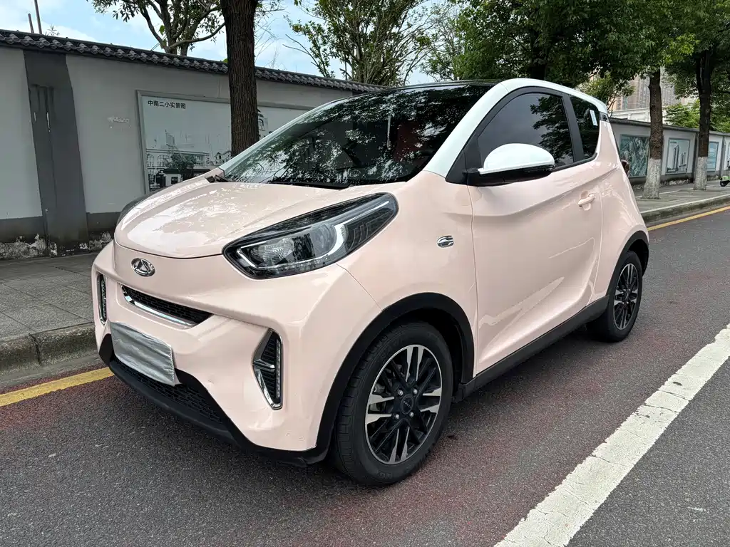 Little Ant 2022 model facelift sweet pink version half sugar lithium iron phosphate 30.7kWh 30kW 301km купить на сайте DeffCars