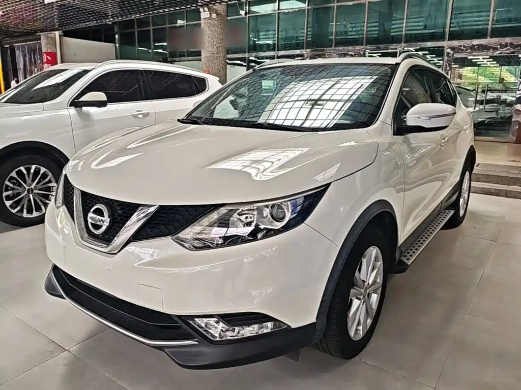 Qashqai 2017 2.0L CVT Elite Edition National V купить на сайте DeffCars