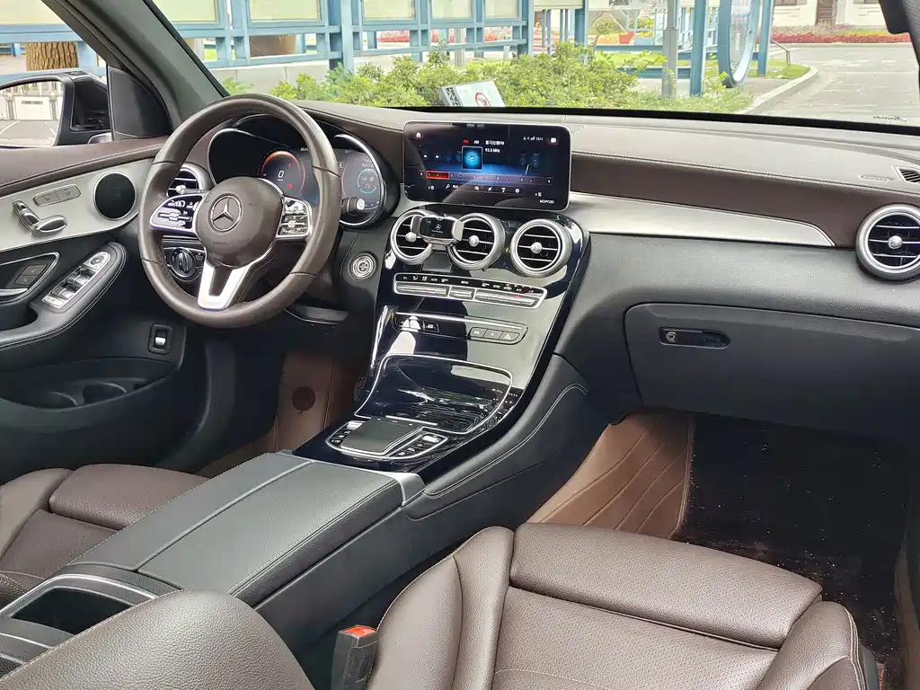 Mercedes-Benz GLC 2021 GLC 260 L 4MATIC Dynamic купить на сайте DeffCars