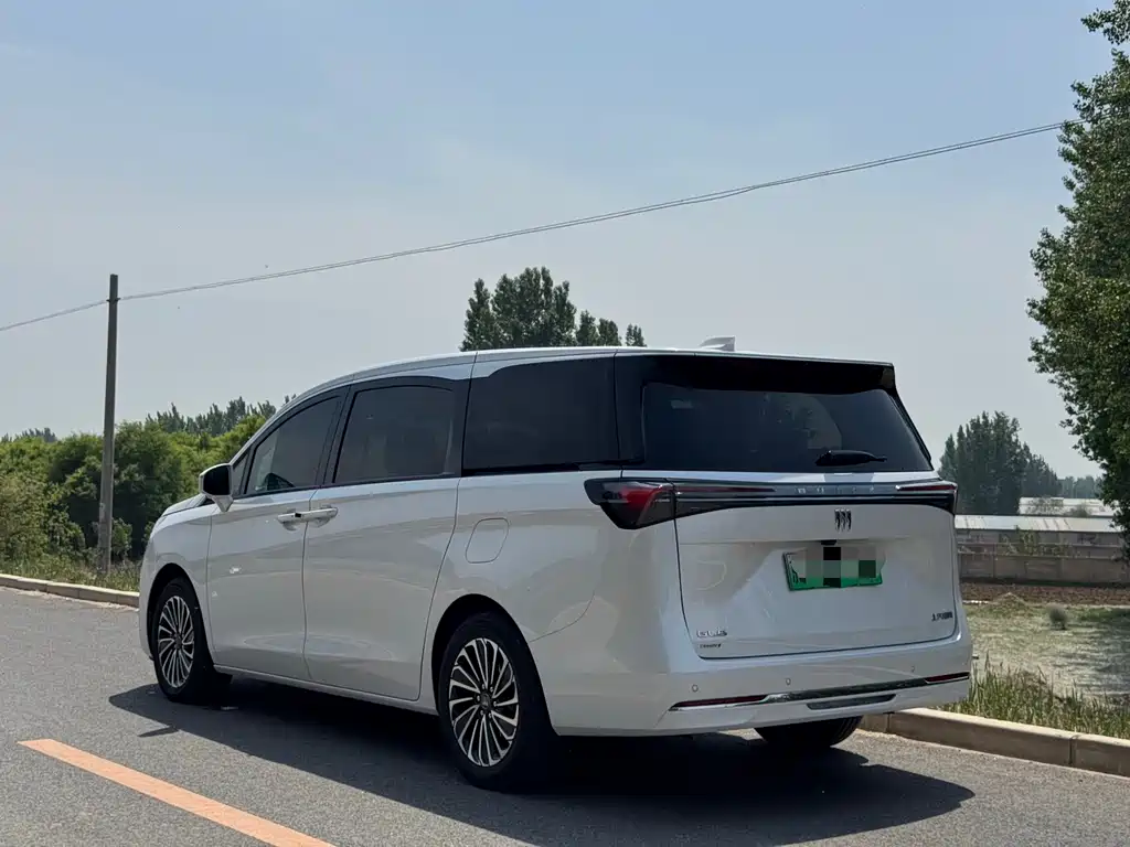 Buick GL8 New Energy 2025 Lushang Smart Edition купить на сайте DeffCars