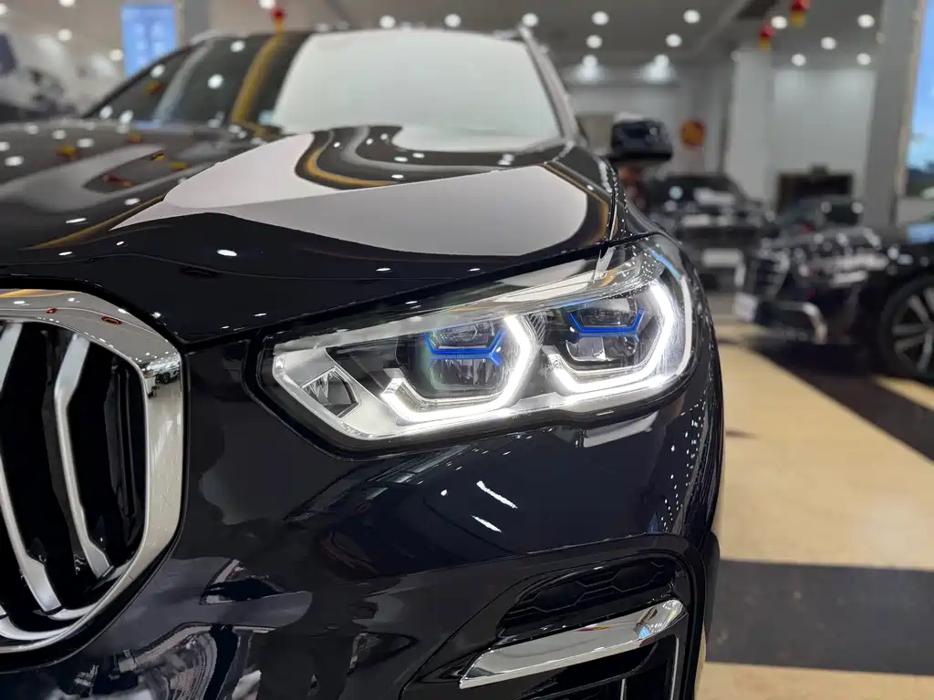 BMW X5 2022 facelift xDrive 40Li M sports package купить на сайте DeffCars