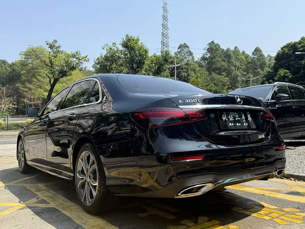 Mercedes-Benz E-Class 2022 E 300 L Sports Luxury купить на сайте DeffCars