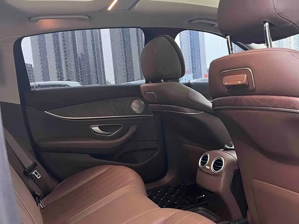 Mercedes-Benz E-Class 2020 E 300 L Fashion купить на сайте DeffCars