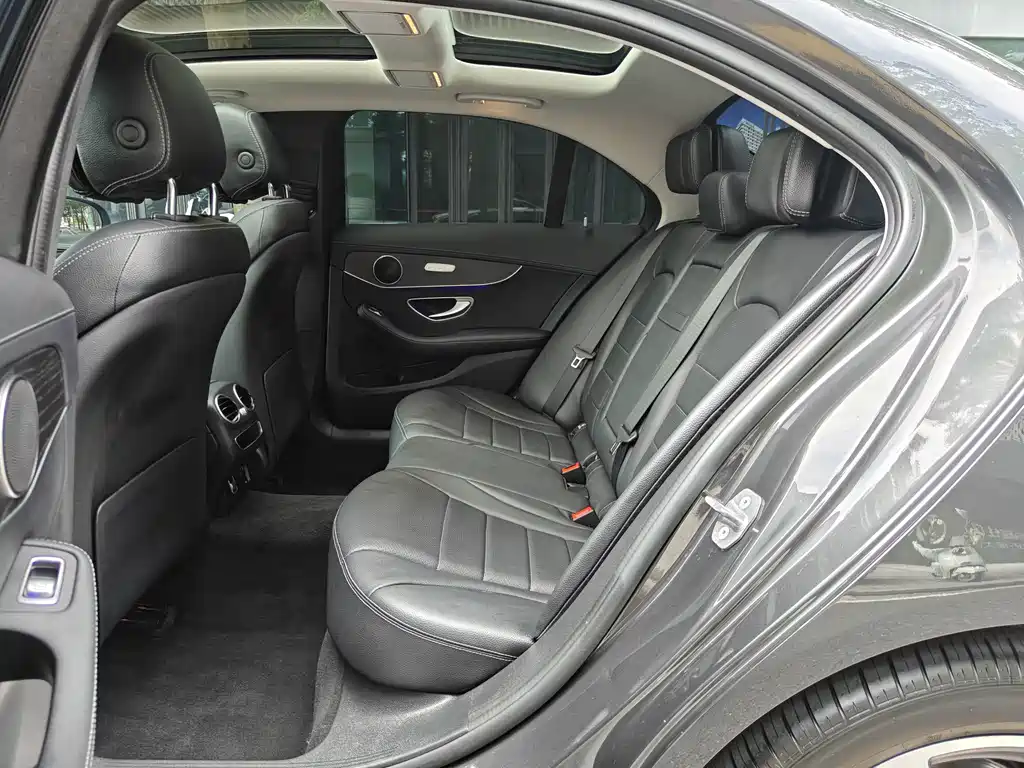 Mercedes-Benz C-Class 2021 C 200 L Fashionable Sports Edition купить на сайте DeffCars