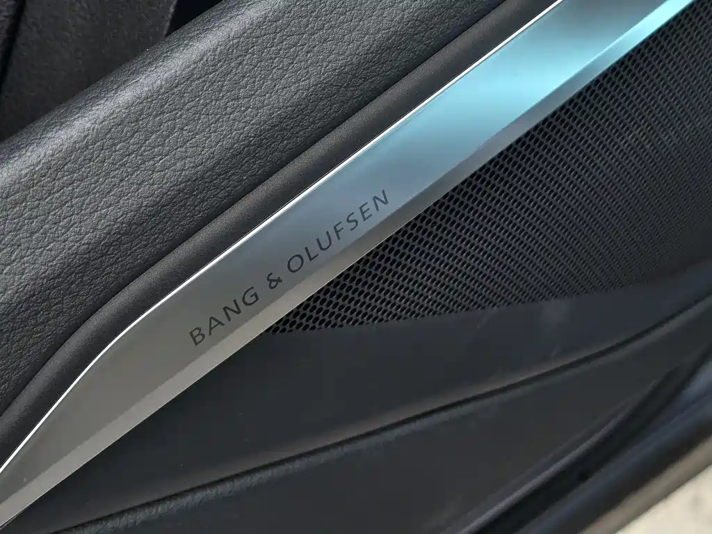 Audi e-tron 2021 50 quattro premium model купить на сайте DeffCars