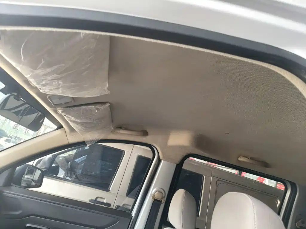 Wuling Hongguang V 2022 1.5L Jinchue version hydraulically assisted LAR купить на сайте DeffCars
