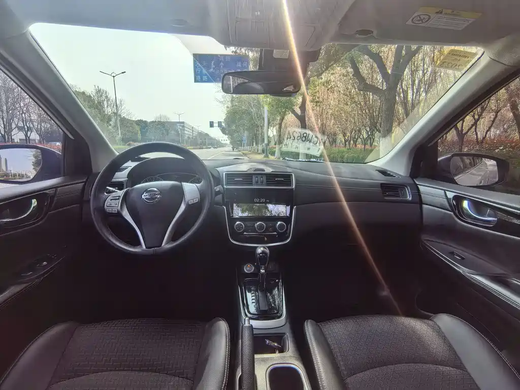 Tiida 2019 1.6L CVT Smart Travel Edition National VI купить на сайте DeffCars