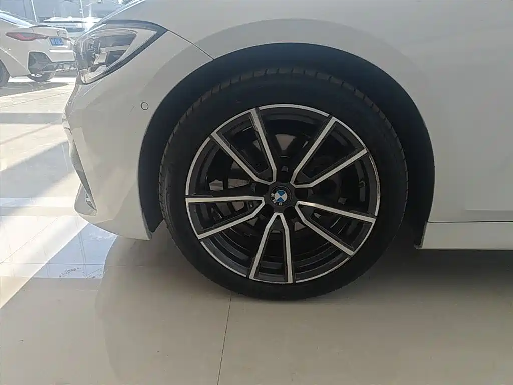 BMW 3 Series 2021 Facelift 2 325Li M Sports Package купить на сайте DeffCars