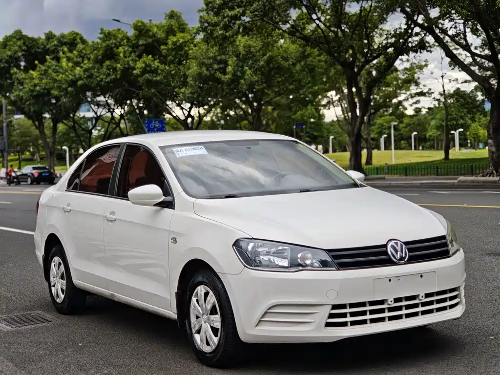 Jetta 2015 Premium Edition 1.6L Automatic Fashion купить на сайте DeffCars