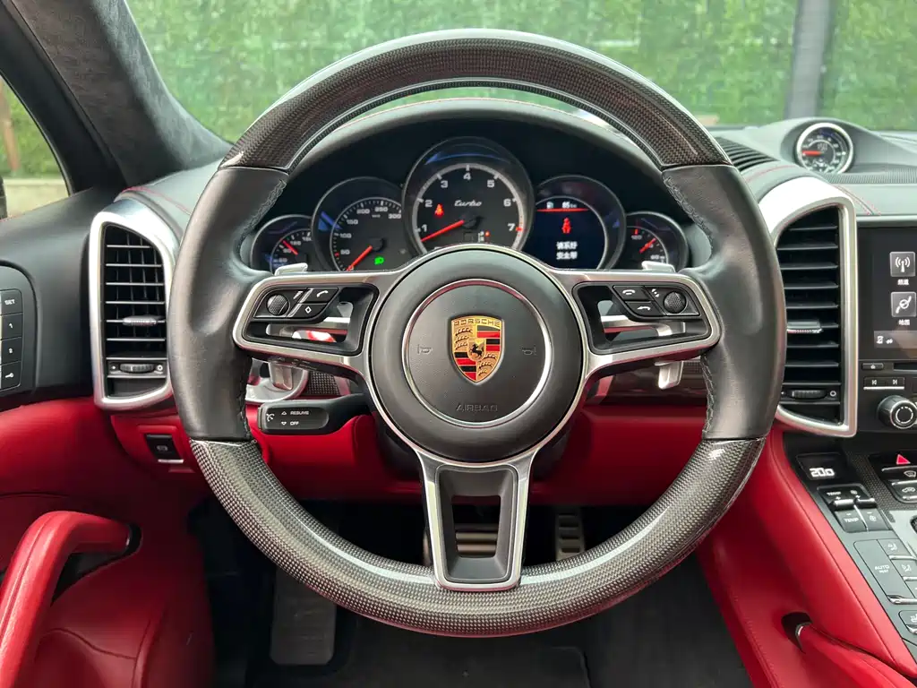 Cayenne 2015 Cayenne Turbo 4.8T купить на сайте DeffCars