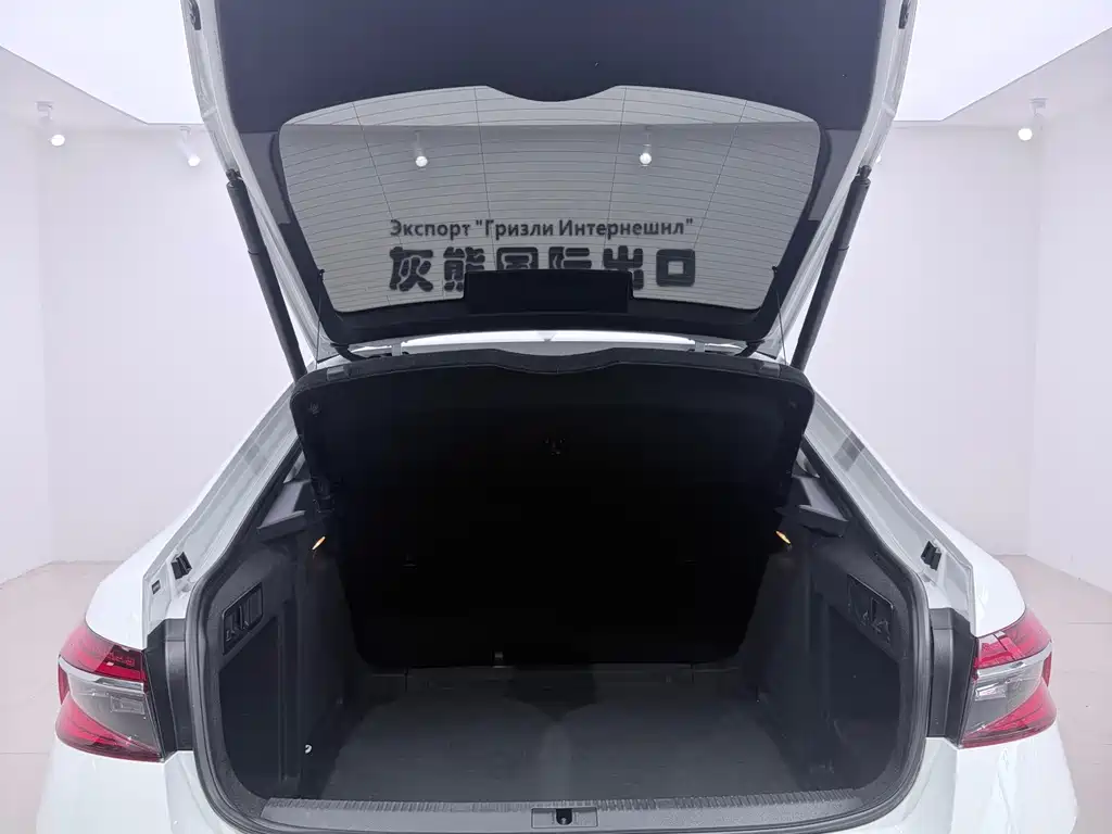 Superb 2023 facelift TSI280 DSG exclusive version купить на сайте DeffCars