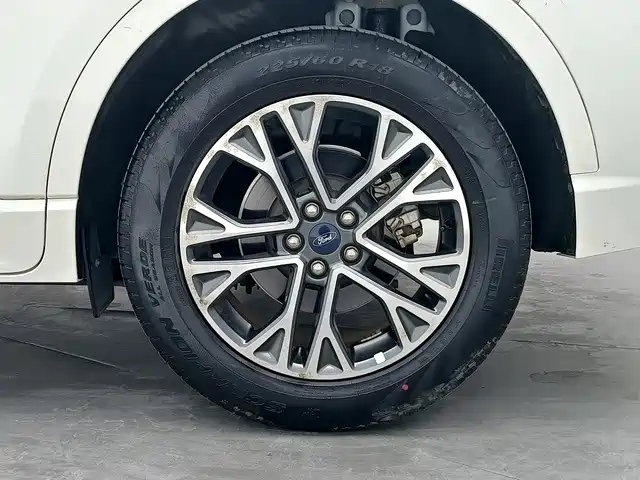 Ruiji 2020 EcoBoost 245 two-wheel drive smart model купить на сайте DeffCars
