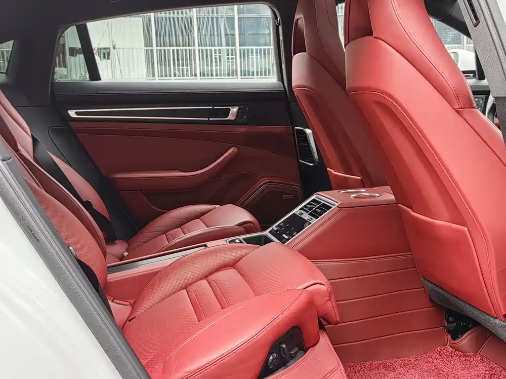 Panamera 2023 facelift Panamera 4 Executive Extended Platinum Edition 2.9T купить на сайте DeffCars
