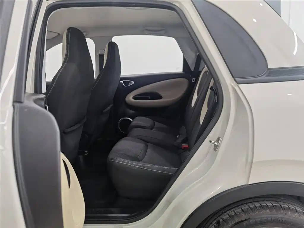 Wuling Bingo 2023 model 203km light model купить на сайте DeffCars