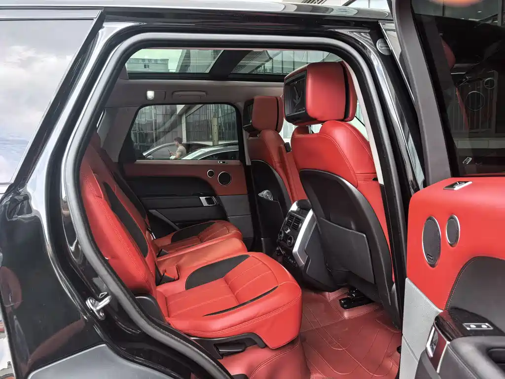 Range Rover Sport 2022 3.0 L6 Black Edition купить на сайте DeffCars