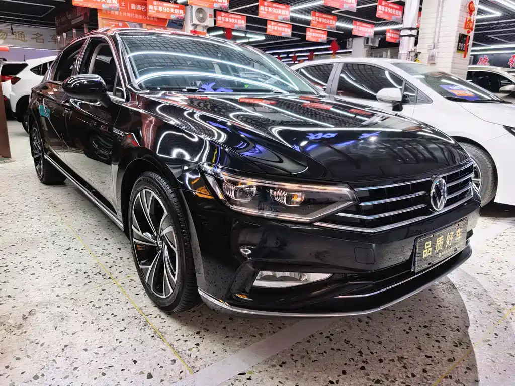 Magotan 2023 2 million commemorative edition 330TSI DSG luxury model купить на сайте DeffCars