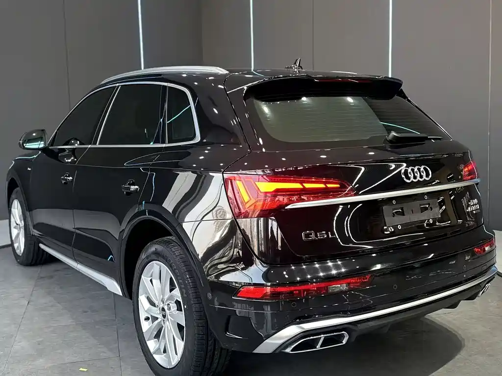 Audi Q5L 2022 40T luxury and dynamic model купить на сайте DeffCars