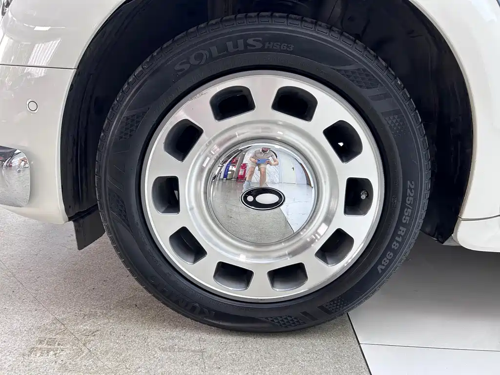 Ora Ballet Cat 2022 401km Nutcracker Edition купить на сайте DeffCars