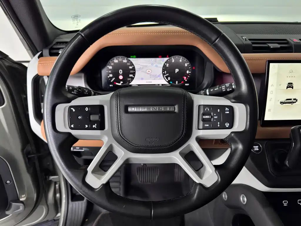 Land Rover Defender 2023 130 3.0T P400 HSE купить на сайте DeffCars