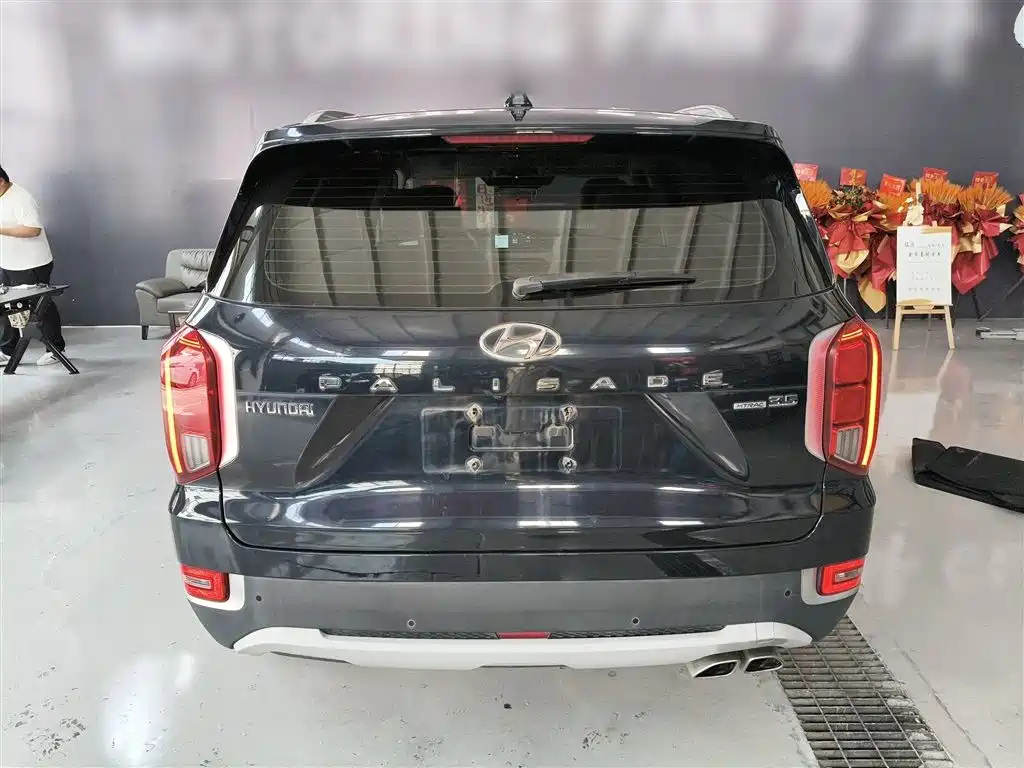 Paristi 2021 3.5L automatic four-wheel drive GLS купить на сайте DeffCars