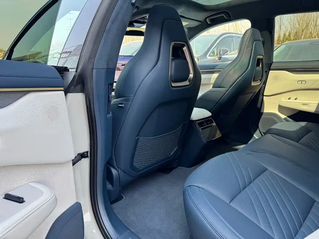 Jikrypton 001 2025 YOU version 100kWh four-wheel drive купить на сайте DeffCars