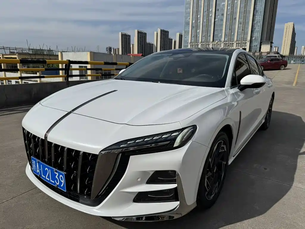 Hongqi H6 2023 2.0T Zhiyi Edition купить на сайте DeffCars