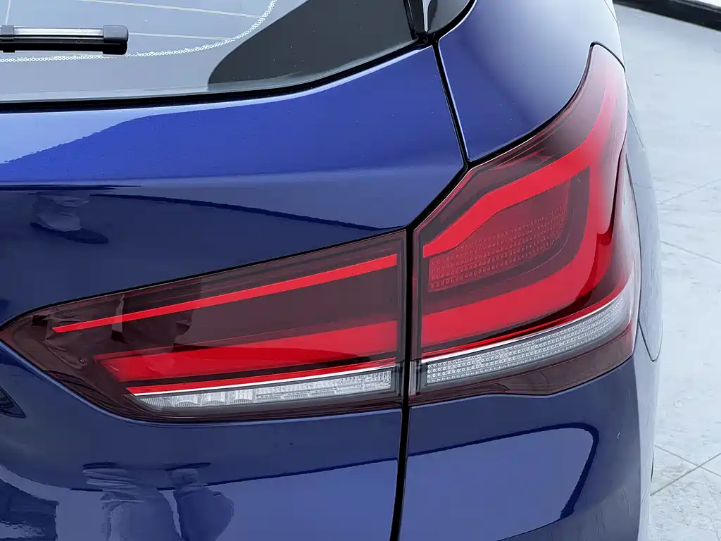 BMW X1 2020 sDrive20Li Exclusive Model купить на сайте DeffCars